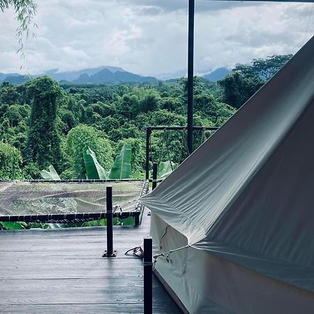 Tanoshi Glamping In Khao Sok Hotel Khao Sok National Park Buitenkant foto